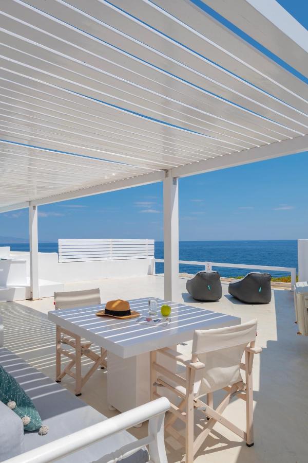Infinite Blue Luxury Suites Fira  Zewnętrze zdjęcie